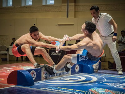 The loss of the world champion and other results of the Absolute Mas-Wrestling Championship of the Sakha Republic