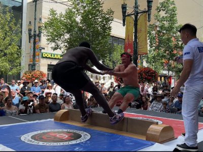 We will set increasingly global goals for promoting mas-wrestling in Canada