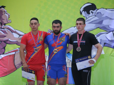 В Ереване состоялся чемпионат Армении по мас-рестлингу