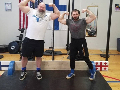 Finnish-American Mas-Wrestling trainings