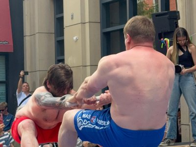 We will set increasingly global goals for promoting mas-wrestling in Canada