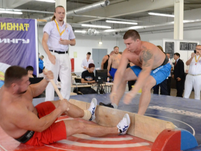 Russian national mas-wrestling team is ready to compete at the Arnold Classic. Photo