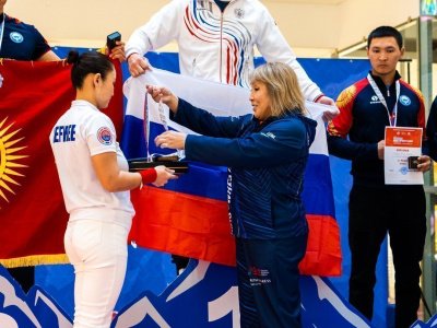 Павел Черноградский, Иван Галкин и Эльдана Болотбекова стали абсолютными чемпионами Европы по мас-рестлингу