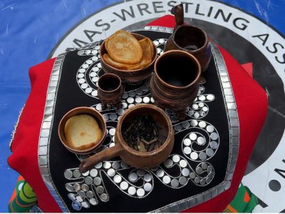 We will set increasingly global goals for promoting mas-wrestling in Canada