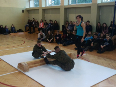 Polish mas-wrestlers began the year with training seminars