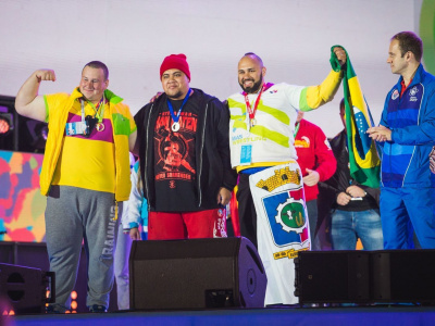 New Zealand mas-wrestler about Youth Festival in Sochi