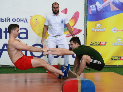 The 5th Ukrainian Mas-Wrestling Championship gathered a record number of participants