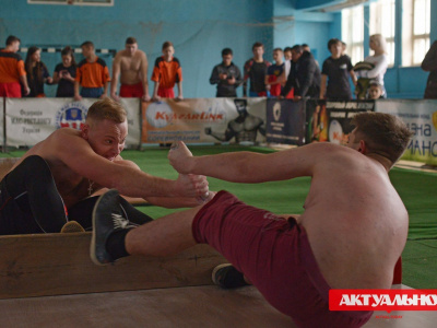 IV Ukrainian Mas-Wrestling Cup was held in Melitopol 