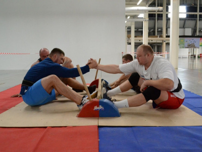 Russian national mas-wrestling team is ready to compete at the Arnold Classic. Photo