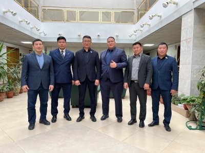 Mongolian sports delegation visited Yakutsk to work on preparing for the World Mas-Wrestling Championship