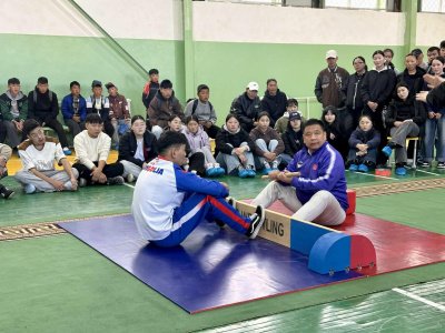 Бронзовый призер чемпионата мира по мас-рестлингу Ганбат Гундегмаа организовала турнир 